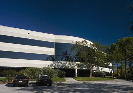 Photo of commercial space at 805 Executive Center Dr W in Saint Petersburg