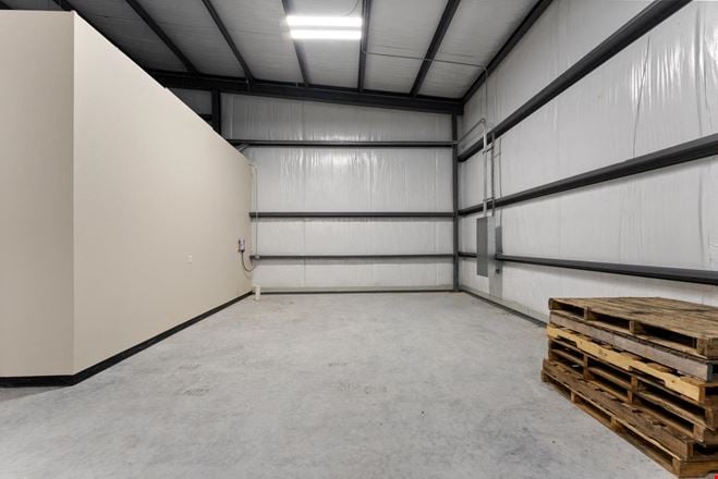Building 7 - 25533 Richards Rd - Sublease