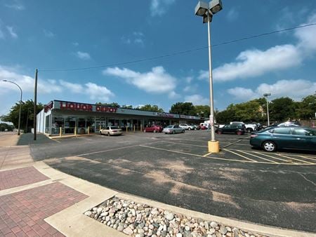 Retail space for Rent at 818 E. Abram in Arlington