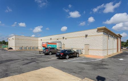 Photo of commercial space at 2385 S Macarthur Dr in Alexandria