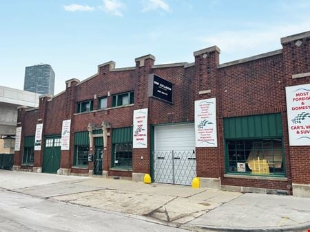 Industrial space for Rent at 1123 W Catalpa in Chicago