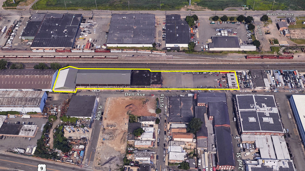 4001 Dell Ave, North Bergen, NJ 07047