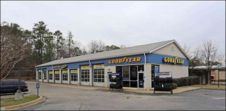 Photo of commercial space at 141 Harbison Blvd in Columbia