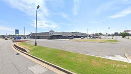 For Sale: Fully Occupied Retail Center