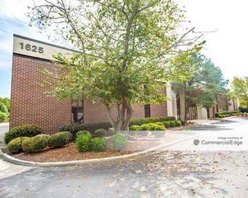 Stone Mountain Industrial Park - 1625 Rock Mountain Blvd