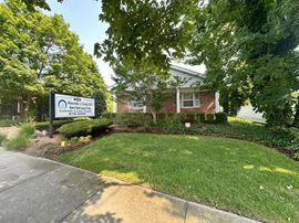 445 Main St