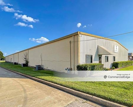 Industrial space for Rent at 2621 South Cooper Street in Arlington
