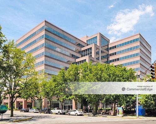 Stamford Towers - 750 Washington Blvd