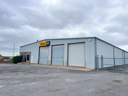 Industrial space for Rent at 215 North Rockford Road in Ardmore