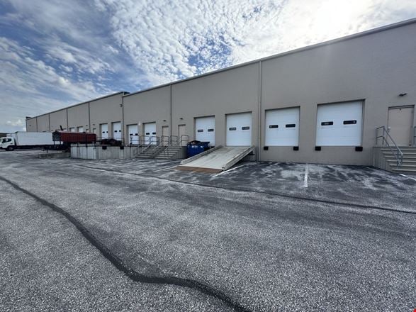 835 Lincoln Avenue, Units 6, 7, and 8