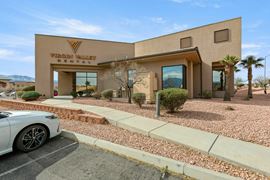 760 W Pioneer Blvd