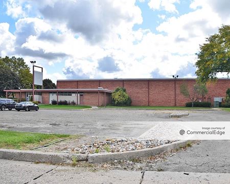 Photo of commercial space at 500 South Averill Avenue in Flint