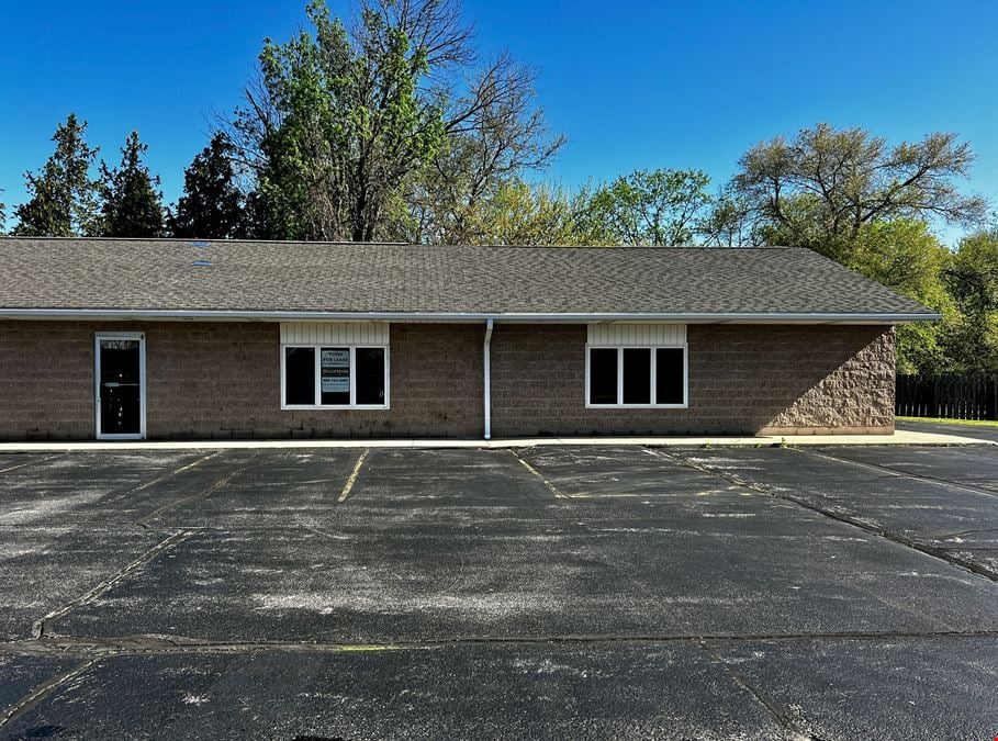 Maple Professional Plaza Office Suite