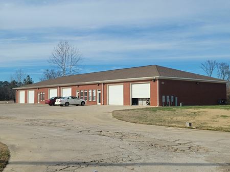 Photo of commercial space at 424 Nick Fitcheard Road Northwest in Huntsville