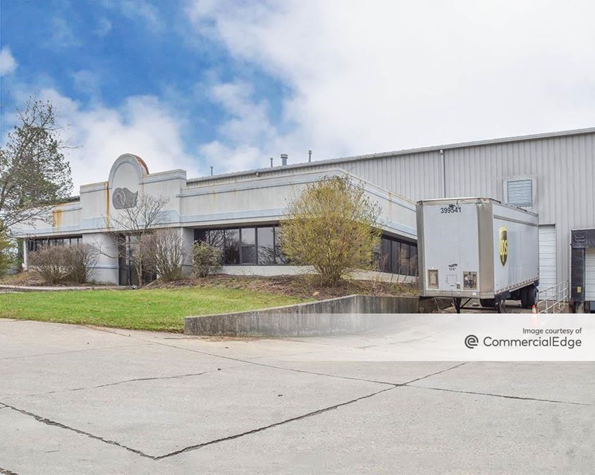 106 Northeast Drive, Loveland, OH Industrial Building