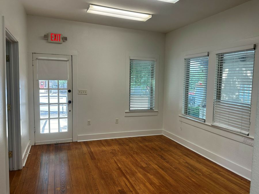 308 W Main St