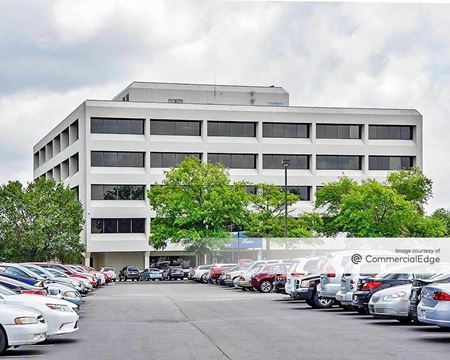 Office space for Rent at 2 Vantage Way in Nashville