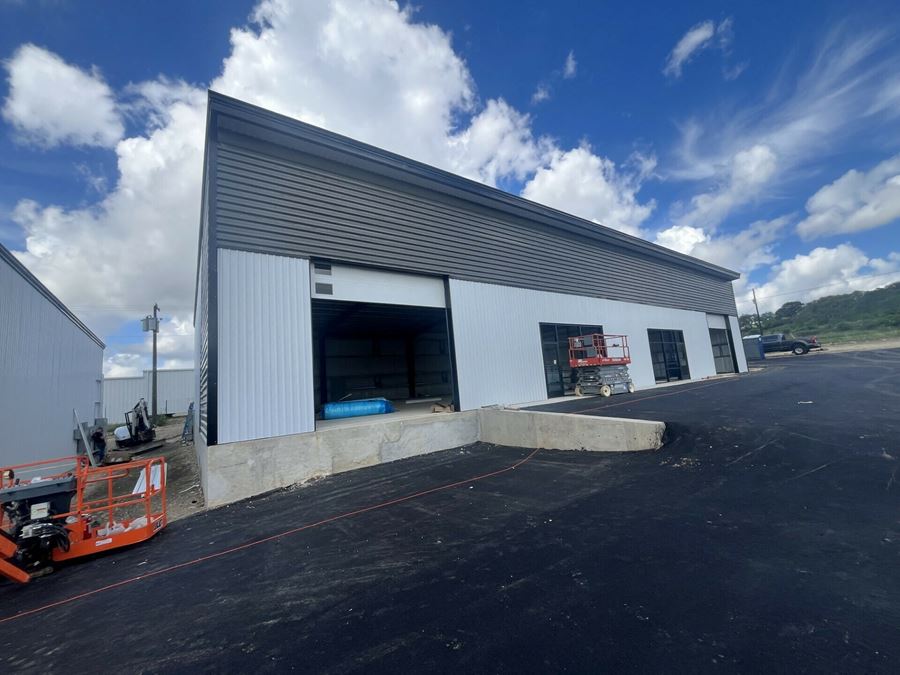 Building 7 - Corridor Commercial Center