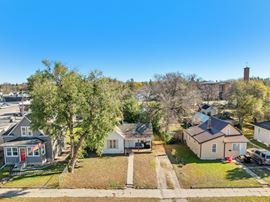 928 1st Ave W