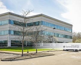 3900 Kinross Lakes Pkwy