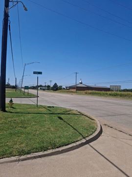 2231 S Van Buren