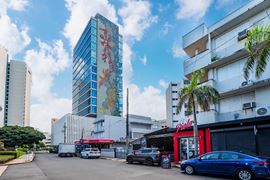 El Caribe Office Building