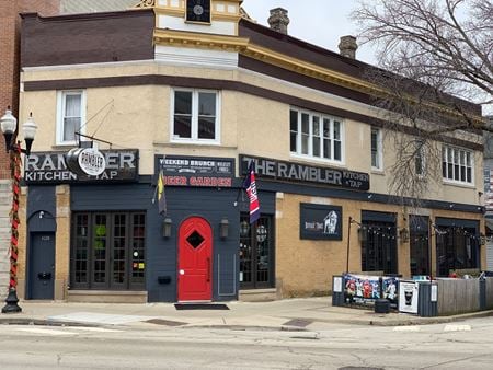 Retail space for Sale at 4128 N Lincoln Ave in Chicago