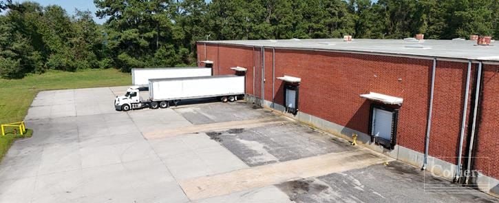 ±97,776-SF of industrial space for lease in Lugoff, SC