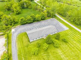345 N Hetzler Ct