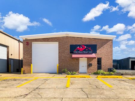 Photo of commercial space at 2668 Rome Dr in Baton Rouge