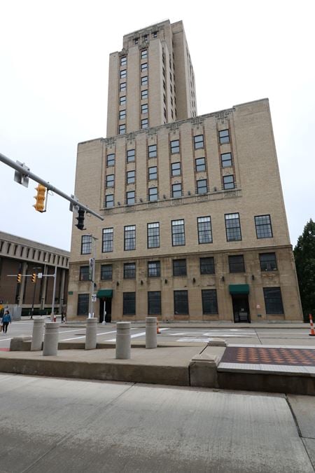 Retail space for Rent at E 24th St in Cleveland