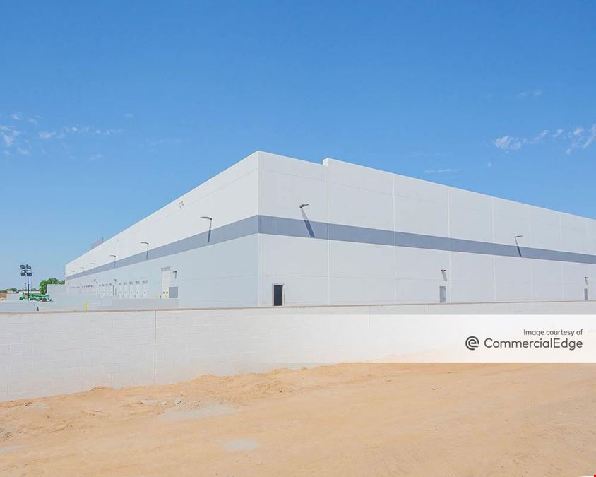 Majestic Tolleson Center - Building 1