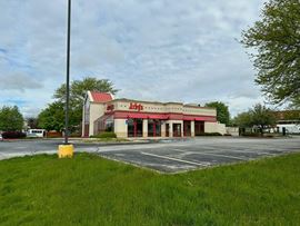 3832 Eagle View Dr