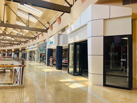 K04      Space Photo Gallery 4