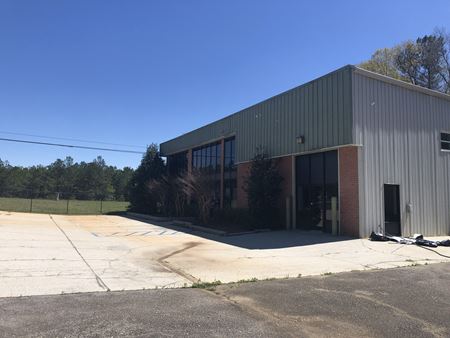 Photo of commercial space at 25 Goss Road in Hampton