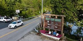 Shady Cliff Resort - Lake Malone