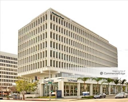 Corporate Center Pasadena - Building 201 - Pasadena