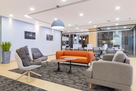 Shared and coworking spaces at Hullmark Corporate Centre in Toronto