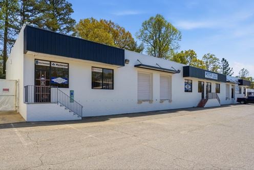 North Graham Business Center - Flexible, Functional, and Fully Renovated