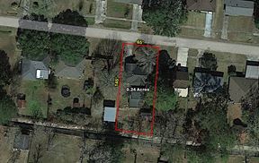 3560 Robert St