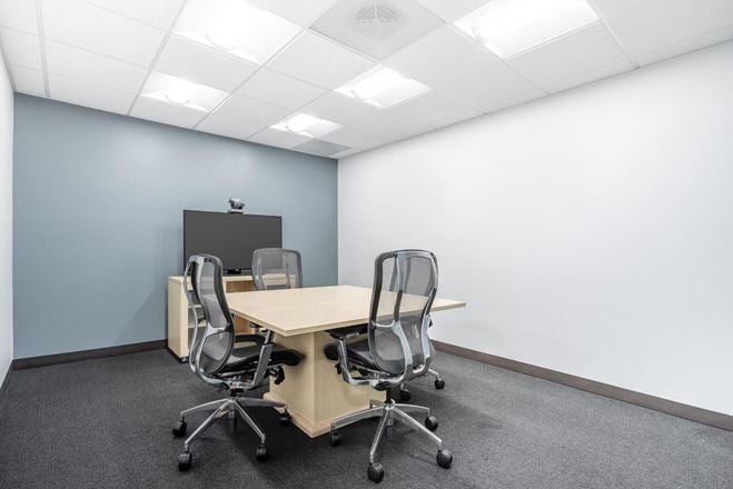 CA, Sausalito - Harbor Drive Executive Park