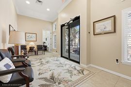 5215 SW 91st Ter - Haile Village Executive Office Suite