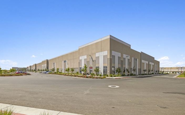 Metro Air Park Building 5