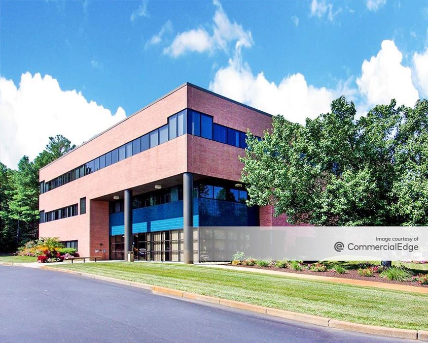 Raynham Woods Commerce Center - 175 Paramount Drive