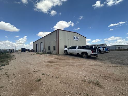 5,000 SF Industrial Facility on 1.54 Acres