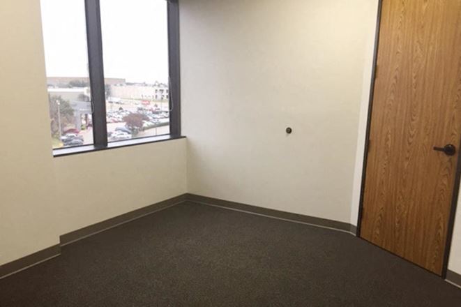Workstyle Flexible Spaces - 4101 McEwen