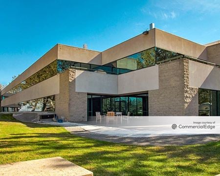 Photo of commercial space at 11099 North Torrey Pines Road in La Jolla