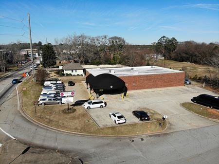 Retail space for Sale at 96 S Zack Hinton Pkwy in Mcdonough