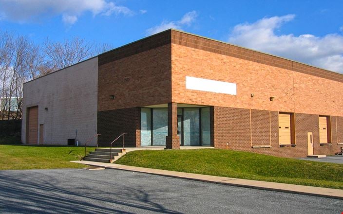 651 Gibson Blvd