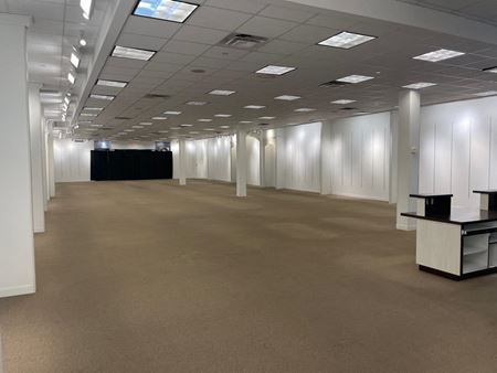 0146     Space Photo Gallery 7